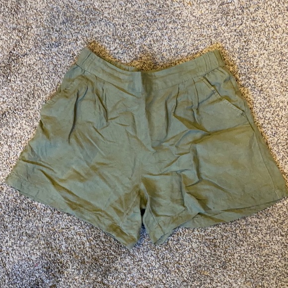 a new day Pants - Green shorts